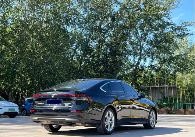 HONDA ACCORD XI 2023