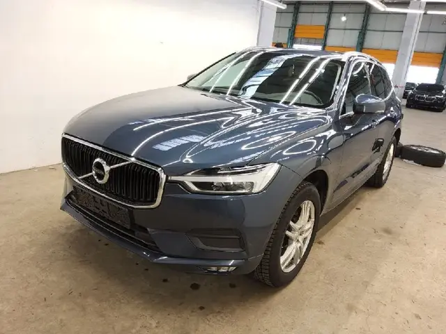 VOLVO XC60 D4 MOMENTUM PRO 2020
