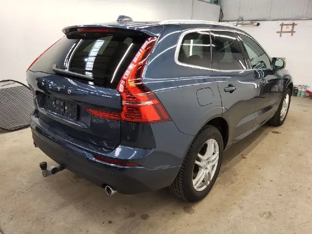 VOLVO XC60 D4 MOMENTUM PRO 2020