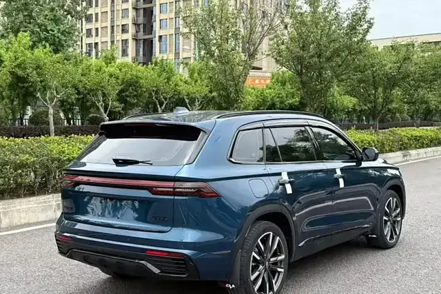 GEELY MONJARO 2021