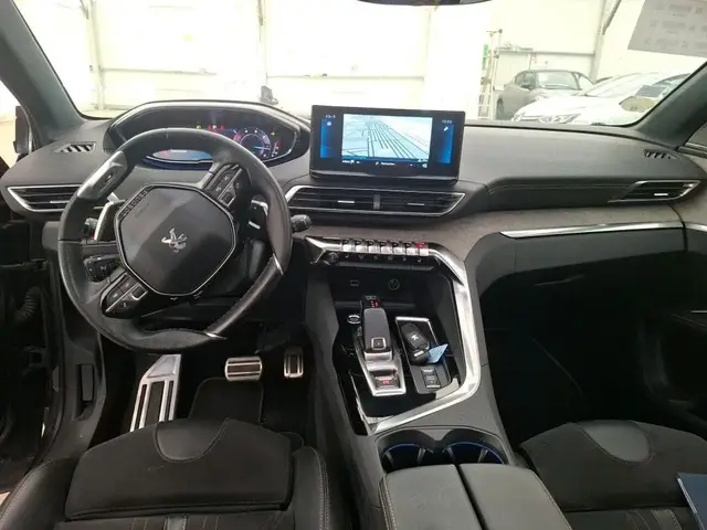 PEUGEOT 5008 GT BLACK PACK 2021
