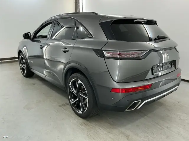 DS AUTOMOBILES DS CROSSBACK LOUVRE DS 7 CROSSBACK LOUVRE 2021
