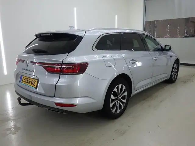 RENAULT TALISMAN ESTATE INTENS 2021