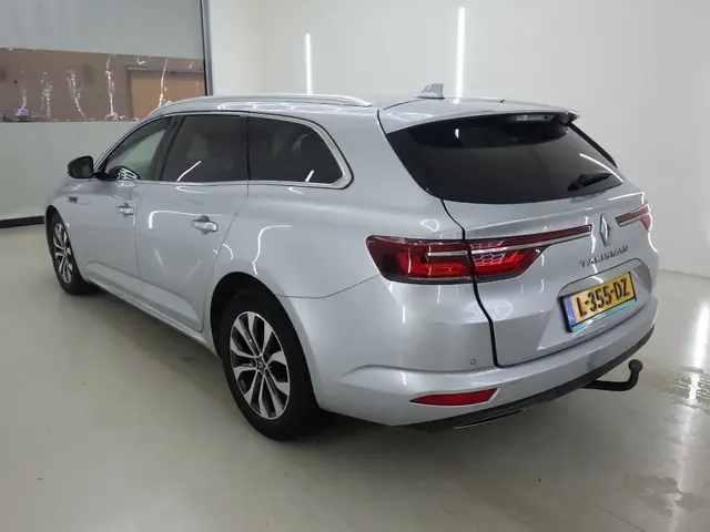 RENAULT TALISMAN ESTATE INTENS 2021