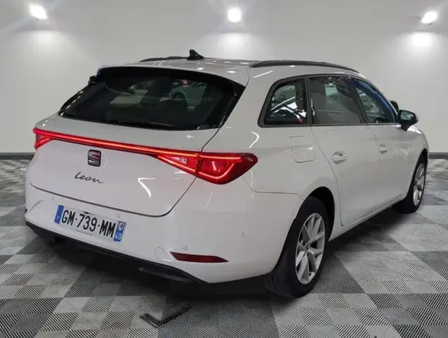 SEAT LEON SPROTSTOURER BUSINESS 2023