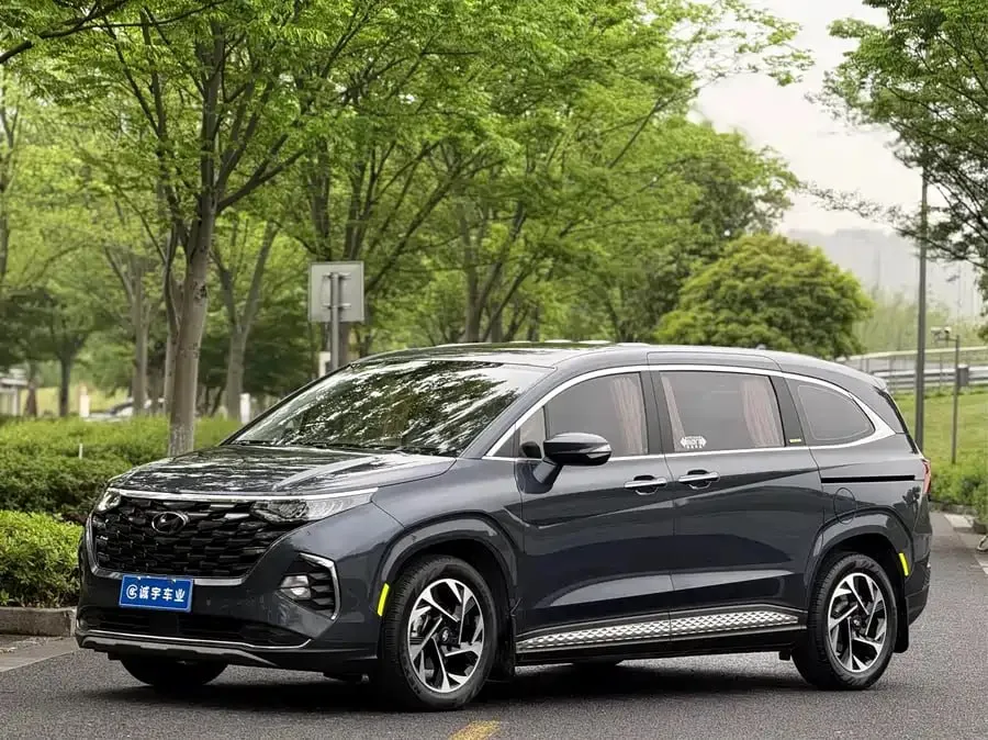 HYUNDAI CUSTO 270TGDI PREMIUM EDITION LUX 2022