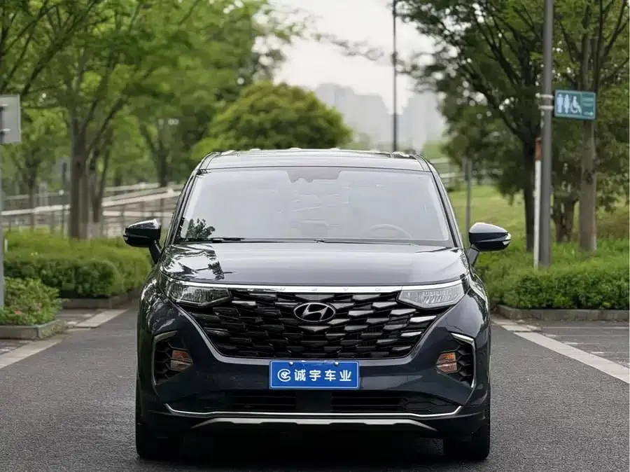 HYUNDAI CUSTO 270TGDI PREMIUM EDITION LUX 2022