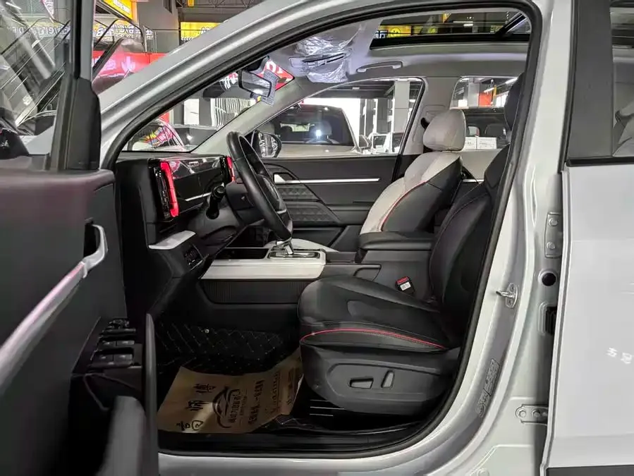 HYUNDAI IX35 MUFASA 2.0L FLAGSHIP EDITION TOP (МАКСИМАЛЬНАЯ ) 2023