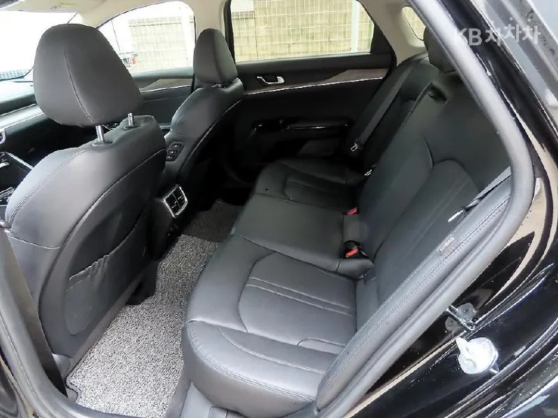 KIA K5 1.6 GASOLINE TURBO NOBLESSE 2022