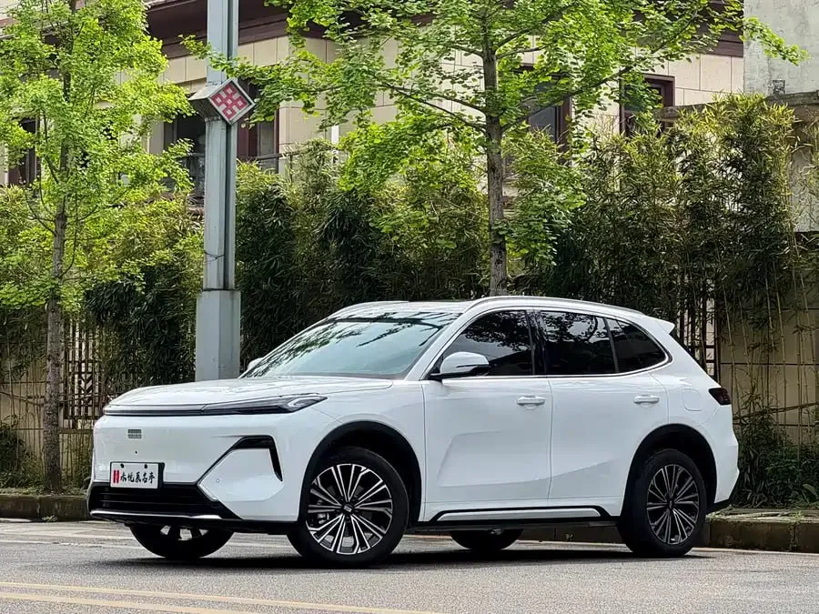 GEELY GALAXY STARSHIP 7 2025