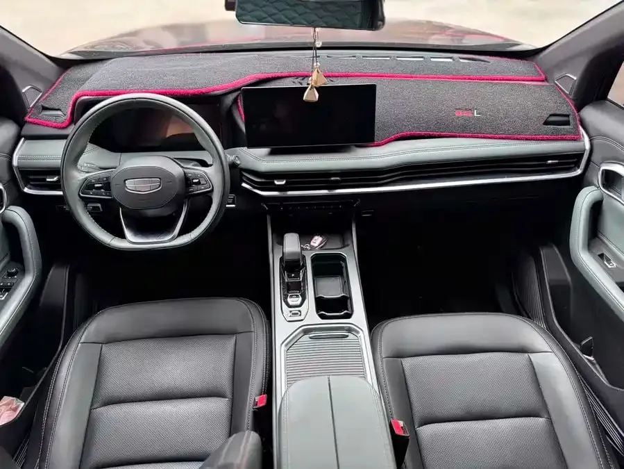 GEELY OKAVANGO 2.0T DCT PREMIUM EDITION (7 МЕСТ) 2023