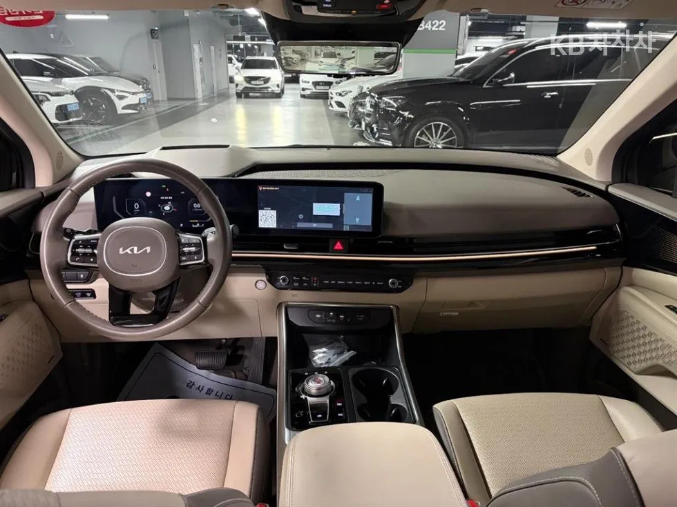 KIA THE CARNIVAL 2.2 DIESEL 9-SEATER NOBLESSE (РЕСТАЙЛИНГ) 2024