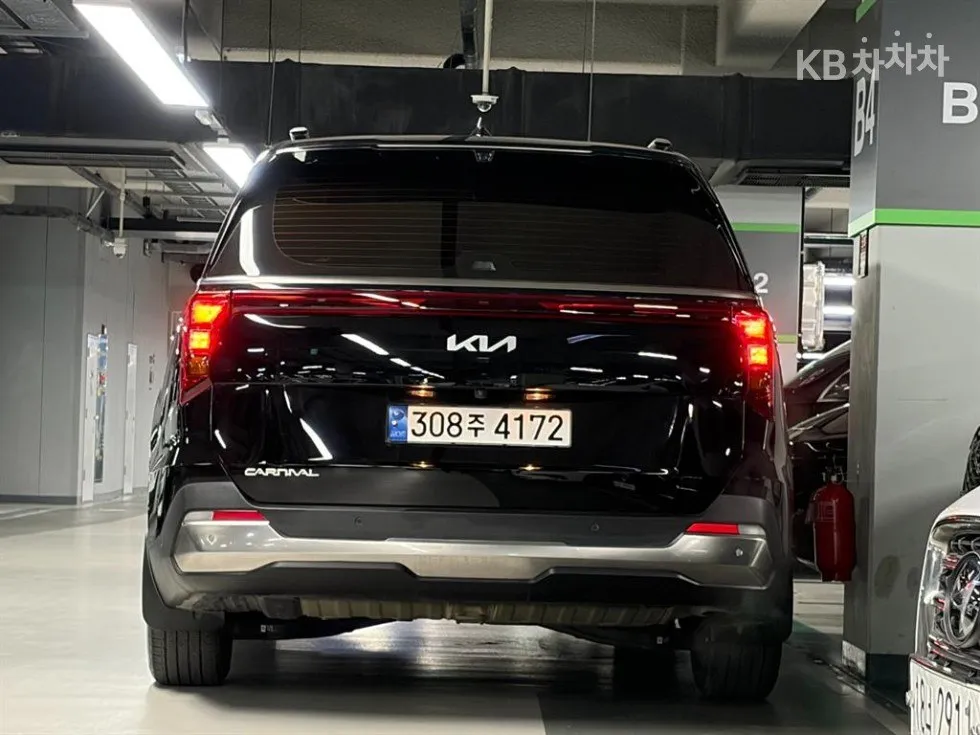 KIA THE CARNIVAL 2.2 DIESEL 9-SEATER NOBLESSE (РЕСТАЙЛИНГ) 2024