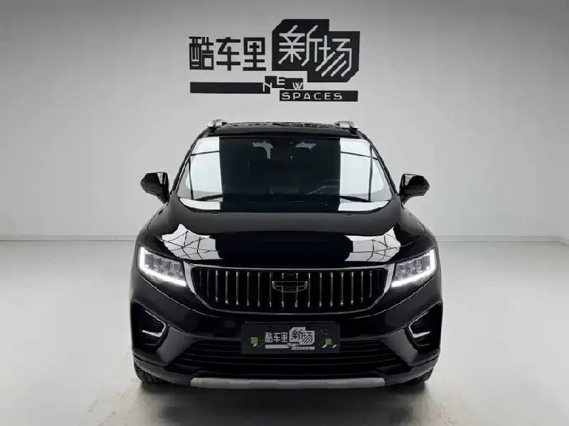 GEELY OKAVANGO 1.8TD DCT LUXURY (7 МЕСТ) 2022