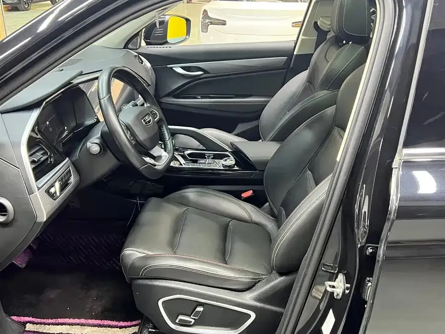 GEELY TUGELLA 2022
