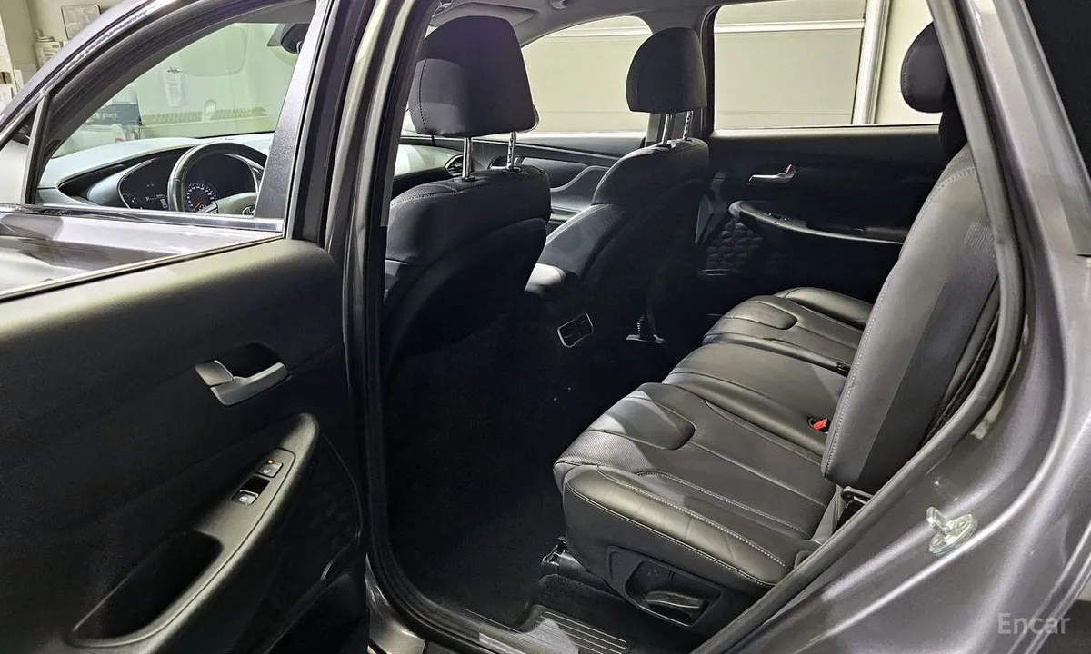 HYUNDAI SANTA FE 2021