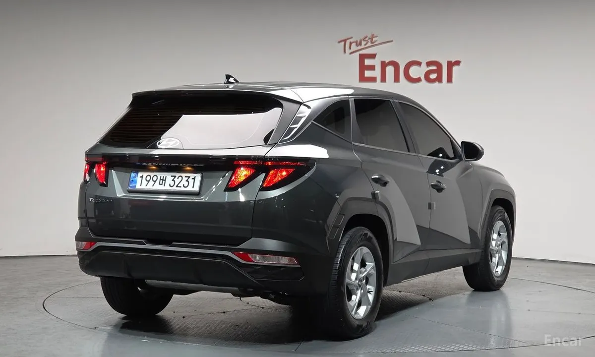 HYUNDAI TUCSON NX4 2021