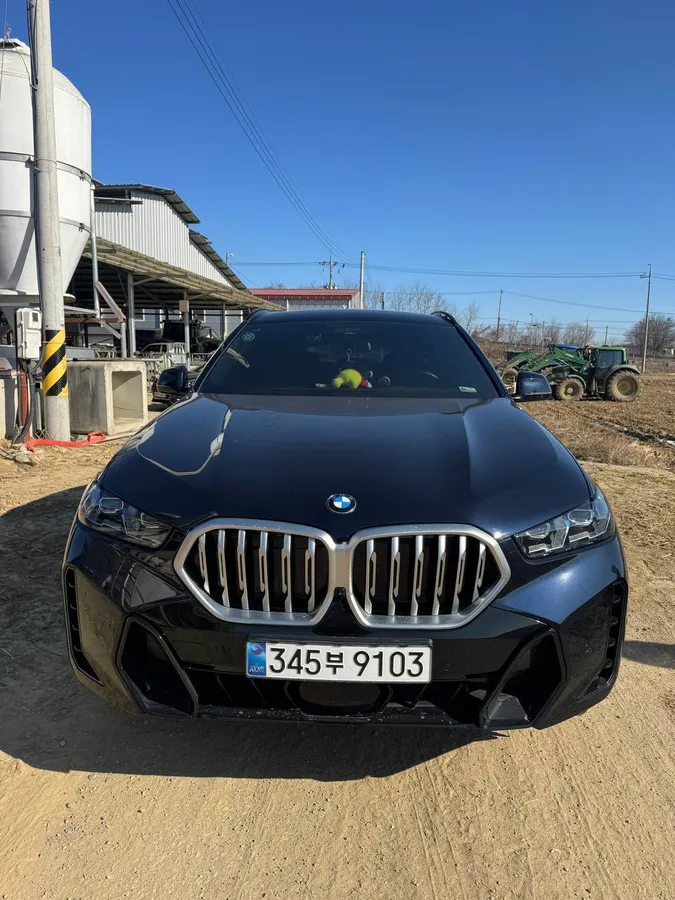 BMW X6 XDRIVE40I M SPORT 2025