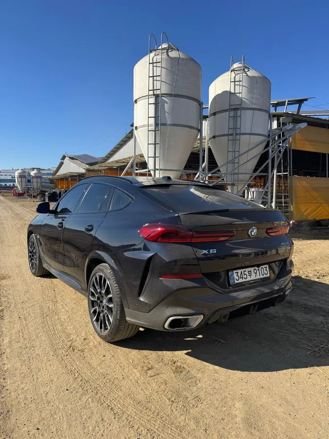 BMW X6 XDRIVE40I M SPORT 2025