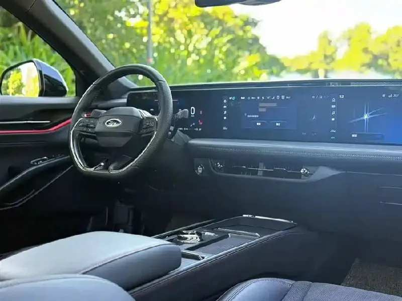 FORD MONDEO SPORT E-HYBRID ST-LINE 2024