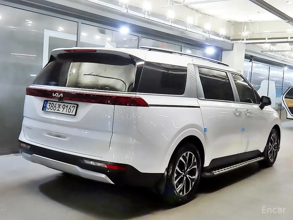 KIA CARNIVAL 2021
