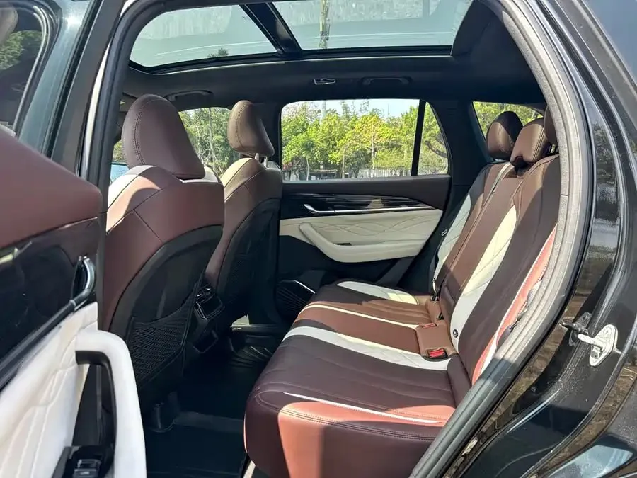 GEELY XINGYUE L 2021