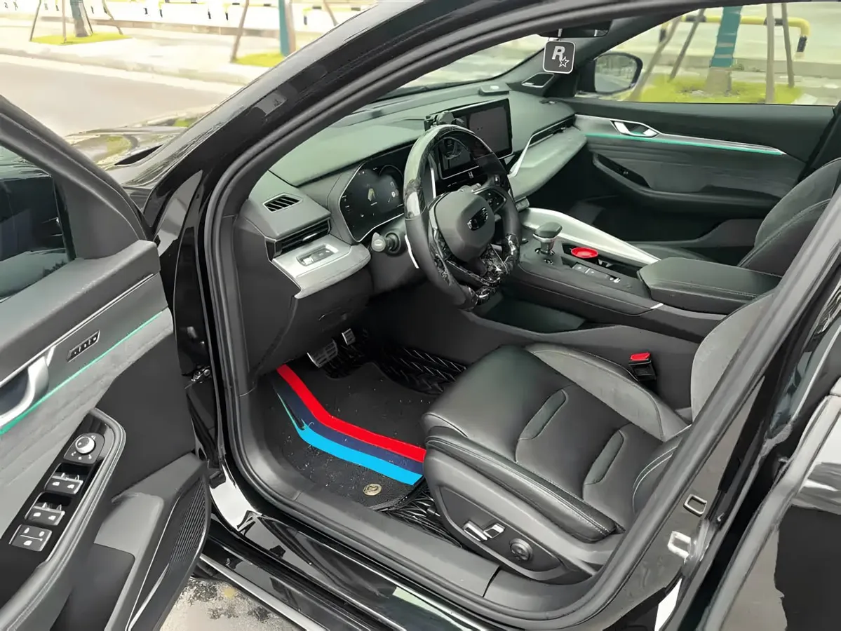 GEELY XINGRUI 2022