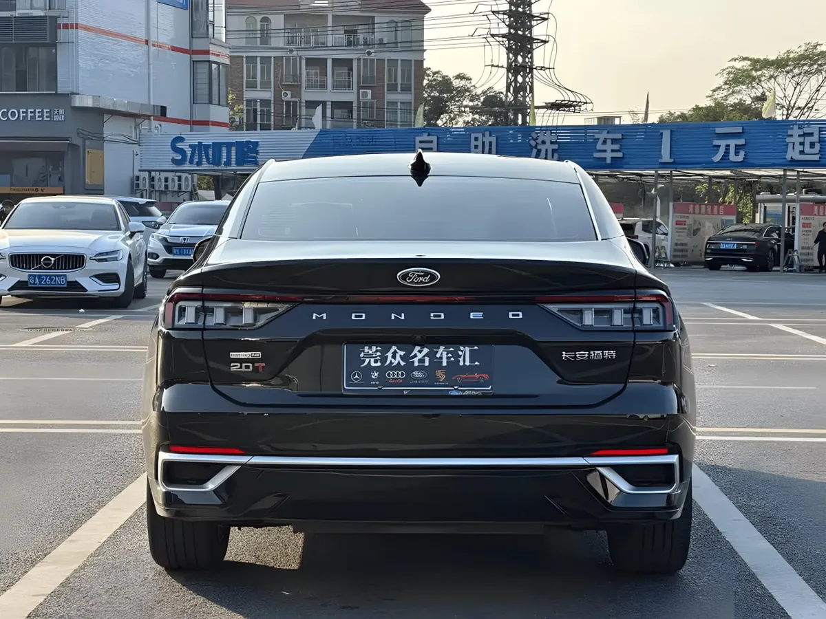 FORD MONDEO 2.0T ECOBOOST 245 LUXURY 2023