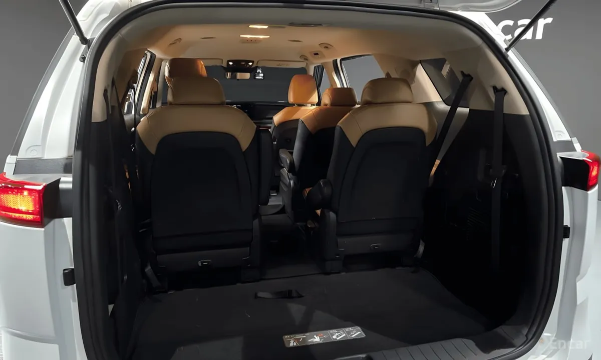KIA CARNIVAL 9-SEATER PRESTIGE 2021