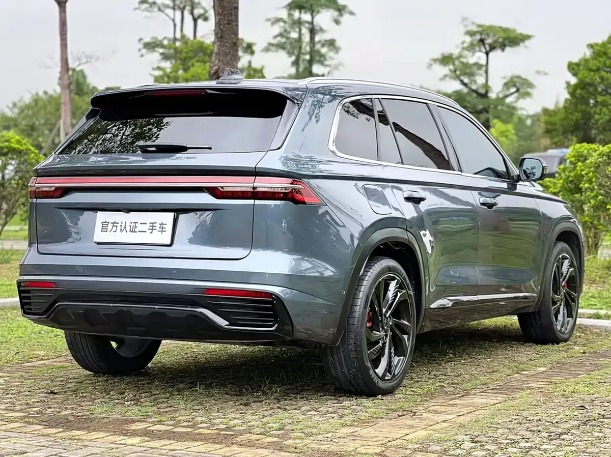 GEELY MONJARO HIGH-POWER AUTOMATIC FOUR-WHEEL DRIVE FLAGSHIP EDITION 2022