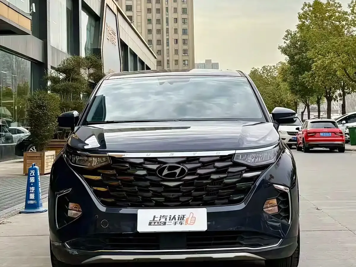 HYUNDAI CUSTO 270TGDI PREMIUM EDITION LUX 2023