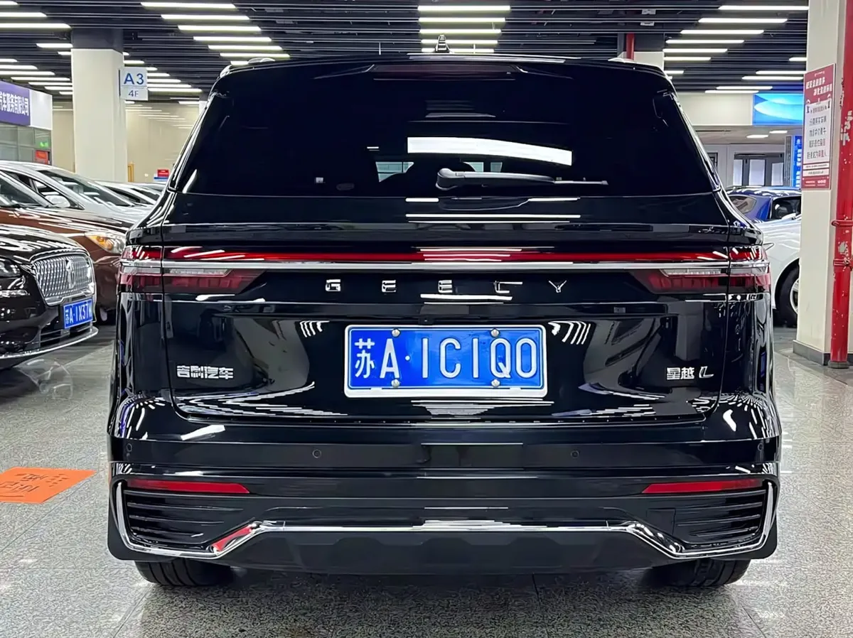 GEELY MONJARO 2.0TD HIGH-POWER AUTOMATIC 2WD SKY EDITION 2024