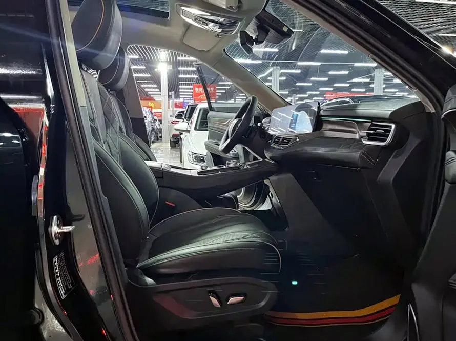 FORD EQUATOR ECOBOOST 225 PREMIUM 7-SEATER (КОМПОНОВКА 2/2/3) 2023