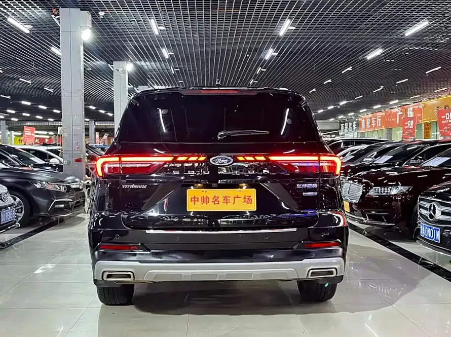 FORD EQUATOR ECOBOOST 225 PREMIUM 7-SEATER (КОМПОНОВКА 2/2/3) 2023