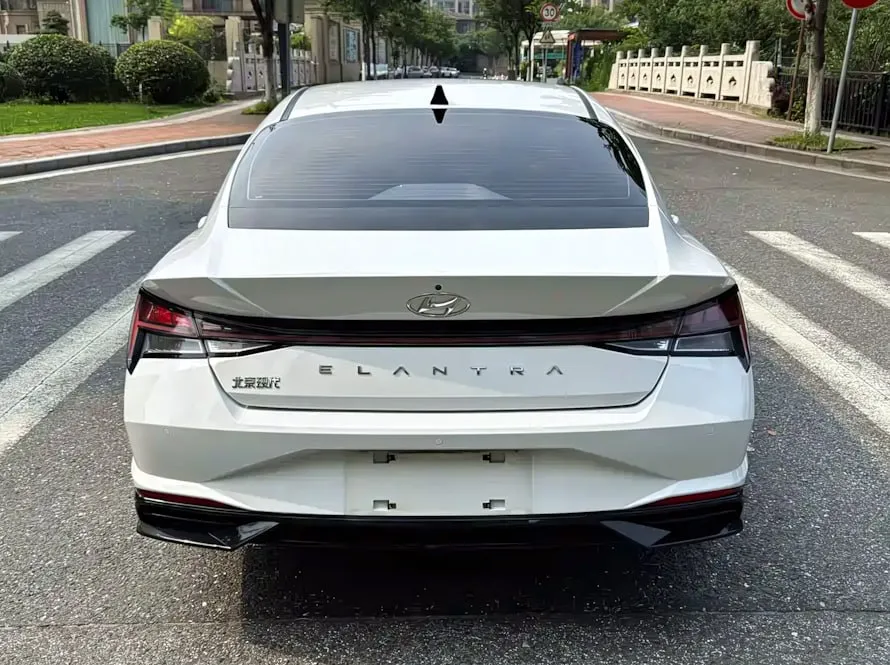 HYUNDAI ELANTRA 1.5L CVT LUX PREMIUM EDITION 2022