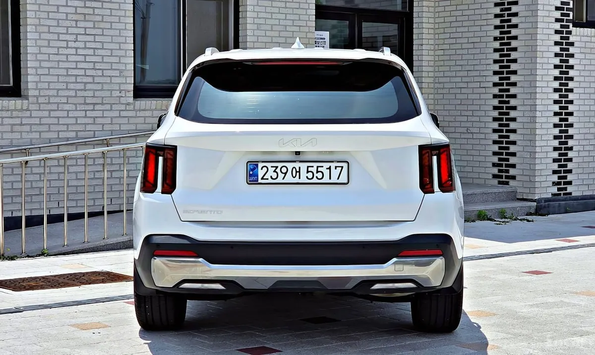 KIA SORENTO DIESEL 2.2 2WD NOBLESSE 2023
