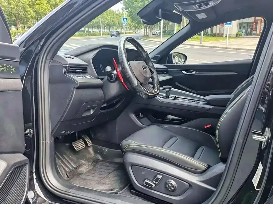 GEELY XINGRUI 2.0TD ONLY AVAILABLE IN LIGHT GREEN EDITION 2022