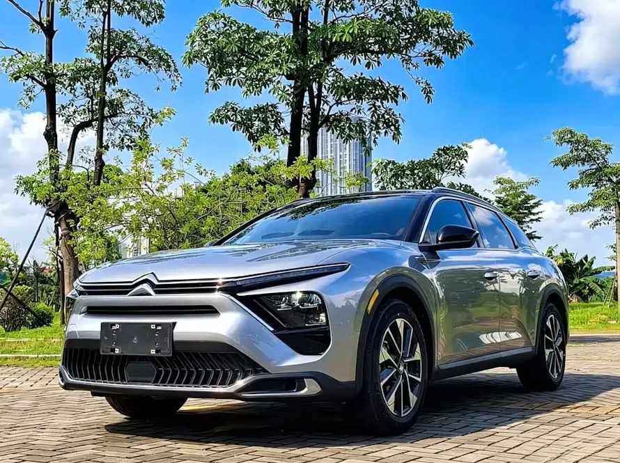 CITROEN C5 X VERSAILLES 1.6T A POWERFUL START TO THE YEAR OF THE TIGER EDITION 2023