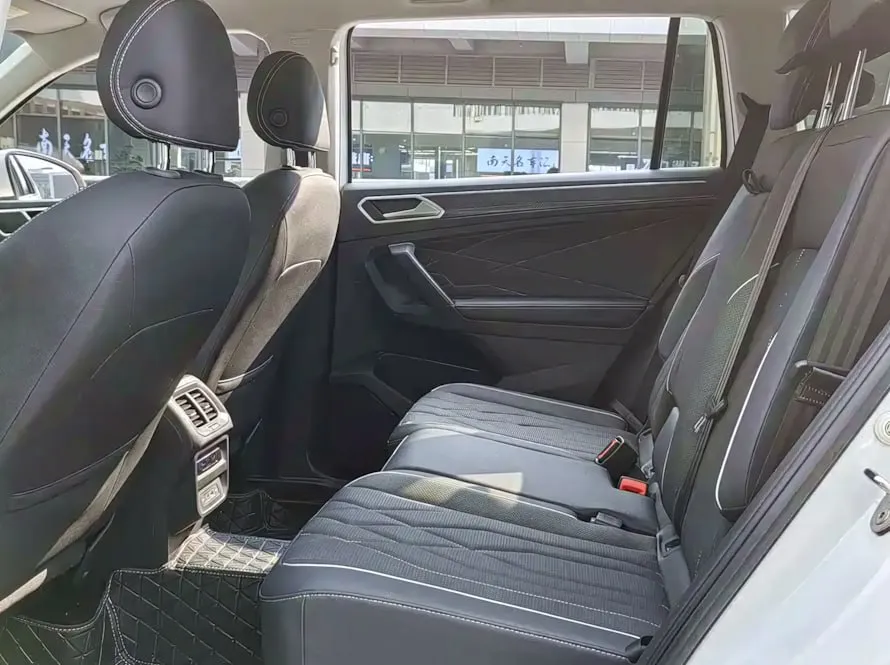 VOLKSWAGEN TIGUAN L 330TSI AUTOMATIC 2WD R-LINE PREMIUM EDITION 2023