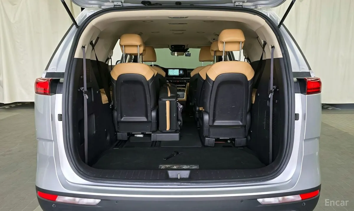 KIA CARNIVAL 2.2 VGT 11-SEATER PRESTIGE 2022