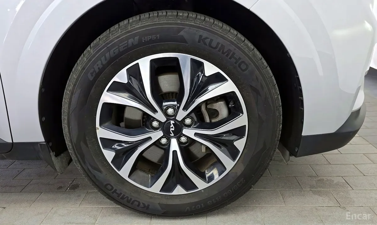 KIA CARNIVAL 2.2 VGT 11-SEATER PRESTIGE 2022