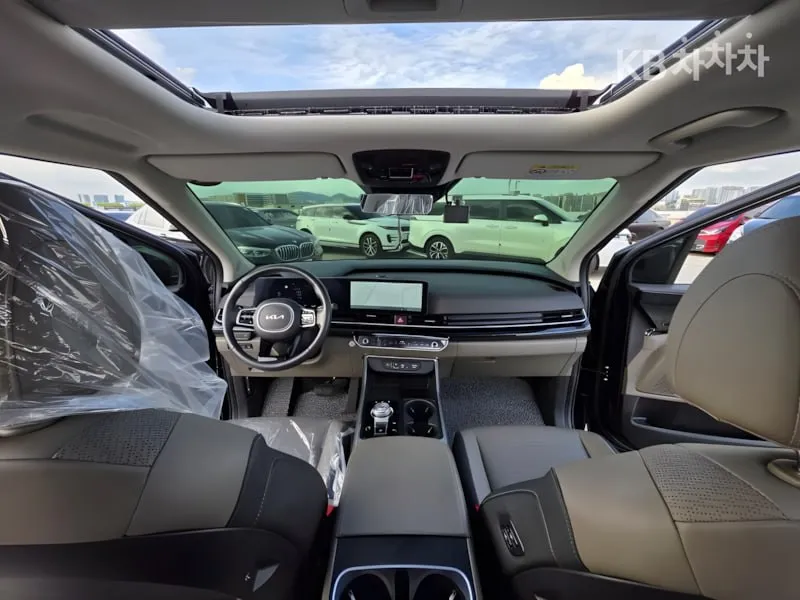KIA THE CARNIVAL SIGNATURE + ВСЕ КЛЮЧЕВЫЕ ДОП. ПАКЕТЫ (STYLE MONITORING PACK SMART CONNECT DUAL SUNROOF) 2024