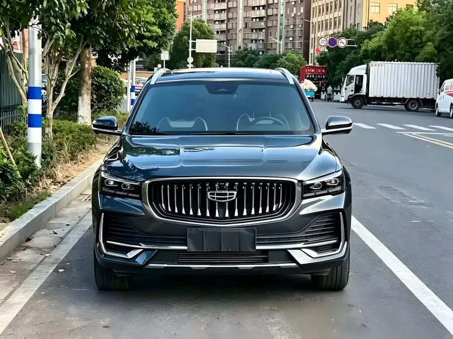 GEELY MONJARO SKY EDITION (БОГАТОЕ ОСНАЩЕНИЕ) 2023