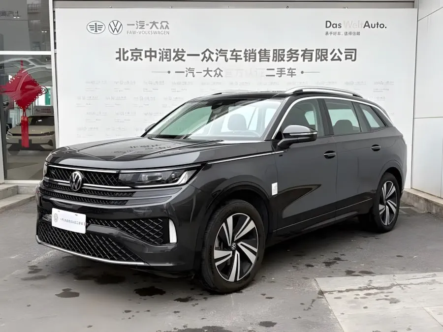 VOLKSWAGEN TAVENDOR 380TSI AWD R-LINE TOURING EDITION (ТОПОВЫЙ МОТОР ПОЛНЫЙ ПРИВОД И СПОРТИВНЫЙ СТАЙЛИНГ) 2023
