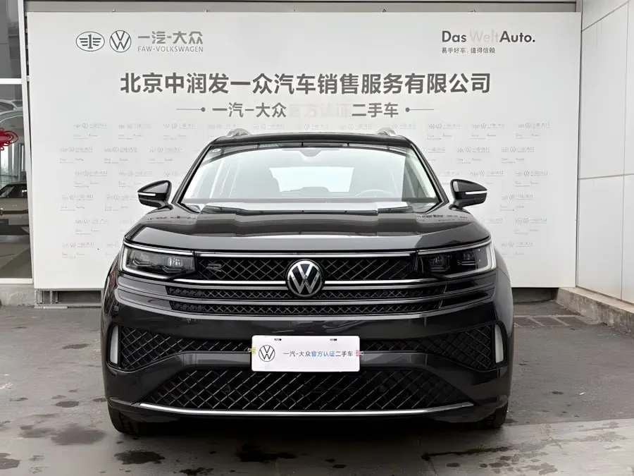 VOLKSWAGEN TAVENDOR 380TSI AWD R-LINE TOURING EDITION (ТОПОВЫЙ МОТОР ПОЛНЫЙ ПРИВОД И СПОРТИВНЫЙ СТАЙЛИНГ) 2023
