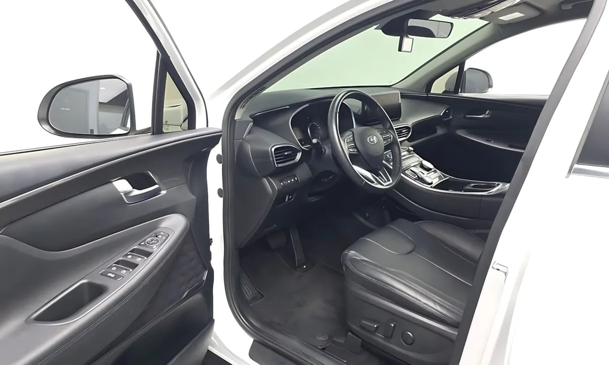 HYUNDAI SANTA FE PREMIUM CHOICE + ЗАВОДСКИЕ ПАКЕТЫ (HYUNDAI SMART SENSE I MULTIMEDIA NAVI PLUS WHITE CREAM) 2021