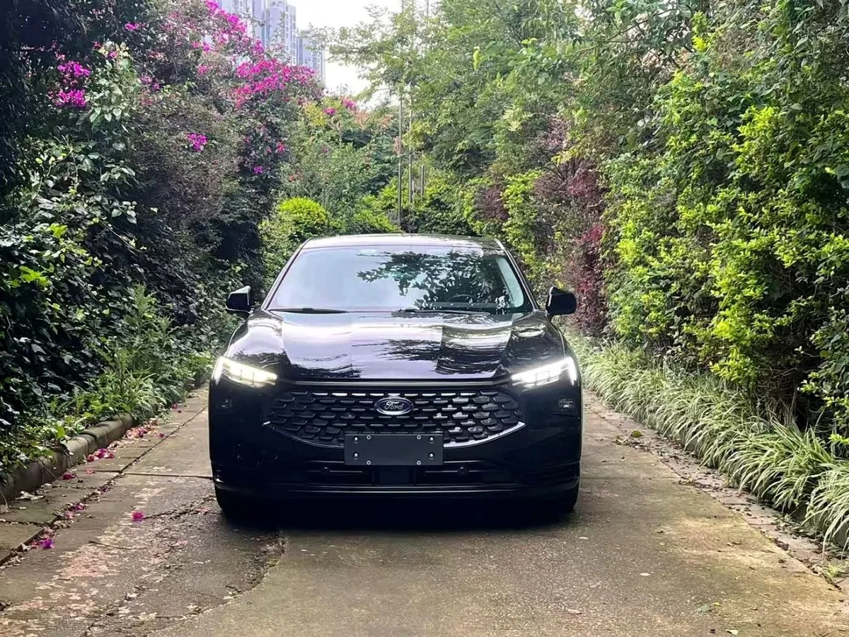 FORD MONDEO ECOBOOST 245 FASHION EDITION 2022