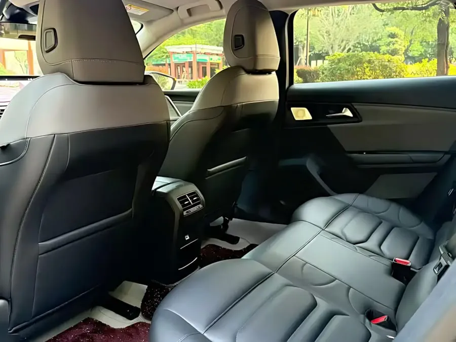 CITROEN C5 X 1.6T AT VERSAILLES (СПЕЦИАЛЬНАЯ СЕРИЯ YEAR OF THE TIGER EDITION) 2022