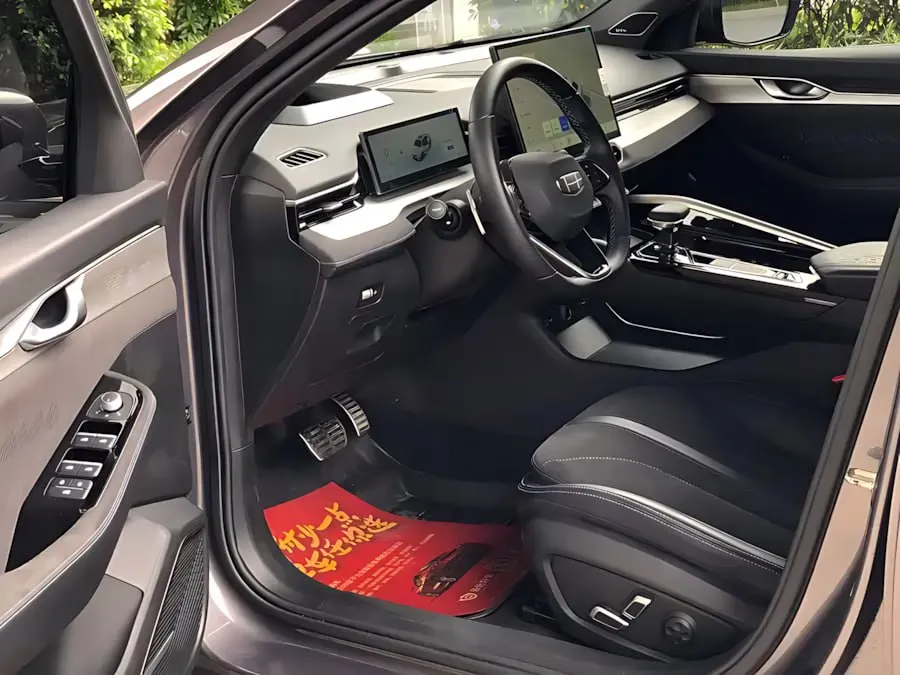 GEELY PREFACE 2.0TD AT ORIENTAL YAO MOON GAZING EDITION (ТОПОВОЕ ИСПОЛНЕНИЕ) 2024