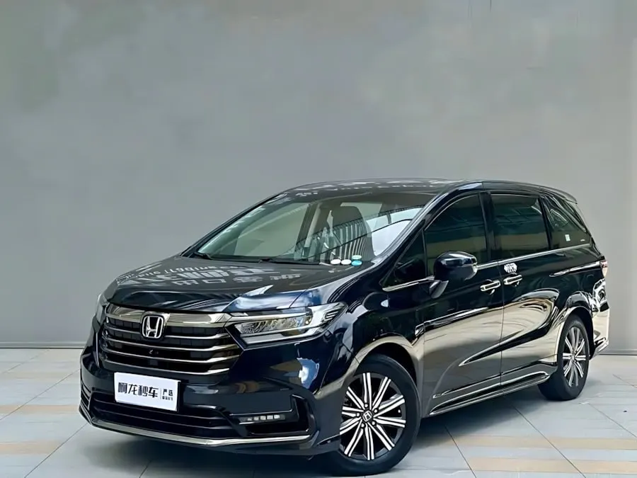 HONDA ODYSSEY 2.0L E HEV ELITE EDITION (МАКСИМАЛЬНАЯ В КНР) 2022